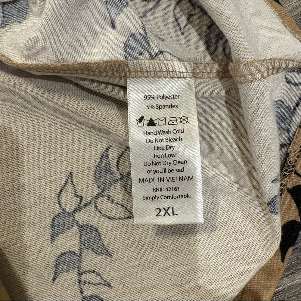 LuLaRoe Eileen Skort - 2XL - Picture 4 of 5